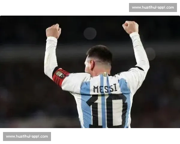 甲亢哥求见梅西遭阿奎罗毒舌：C 罗粉丝？他只能在家看世俱杯！